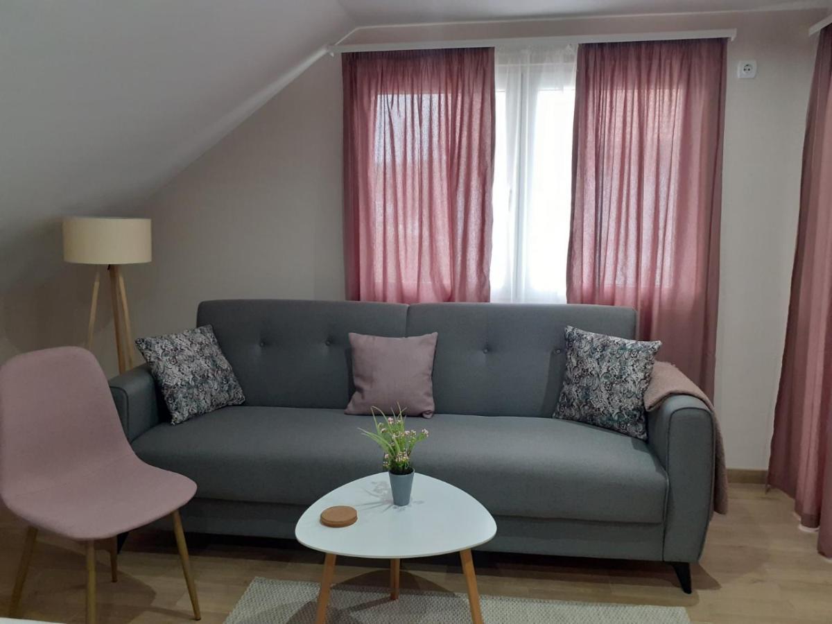 M Apartments سوكو بانيا المظهر الخارجي الصورة