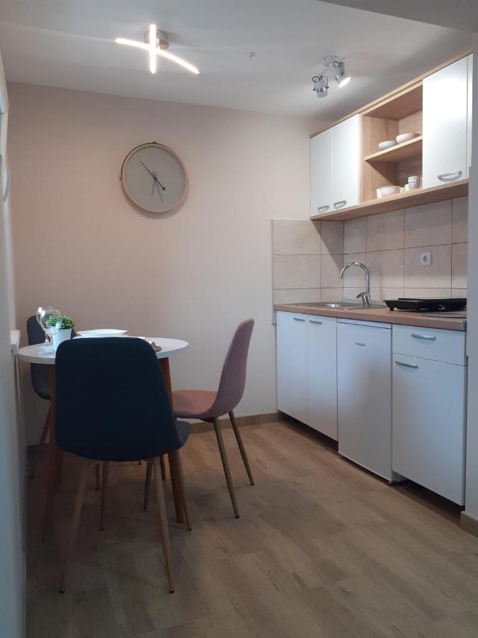 M Apartments سوكو بانيا المظهر الخارجي الصورة