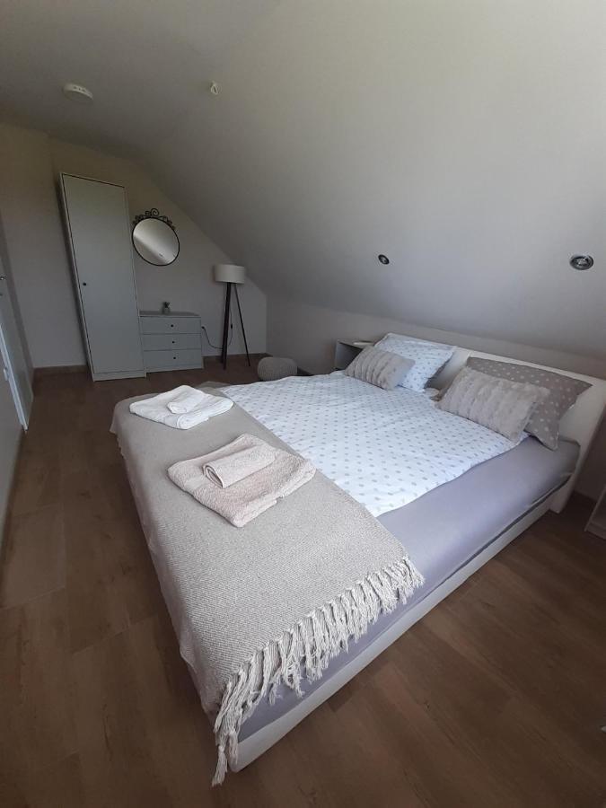 M Apartments سوكو بانيا المظهر الخارجي الصورة