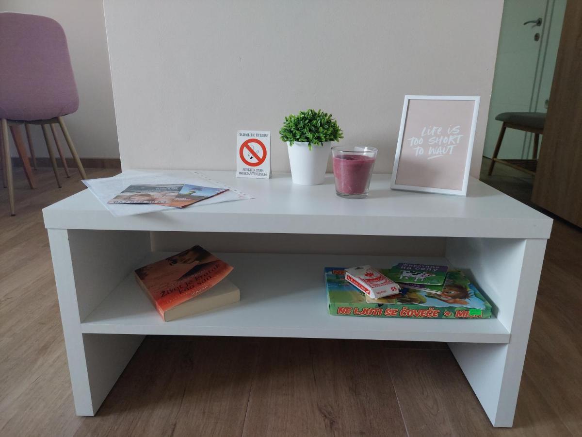 M Apartments سوكو بانيا المظهر الخارجي الصورة