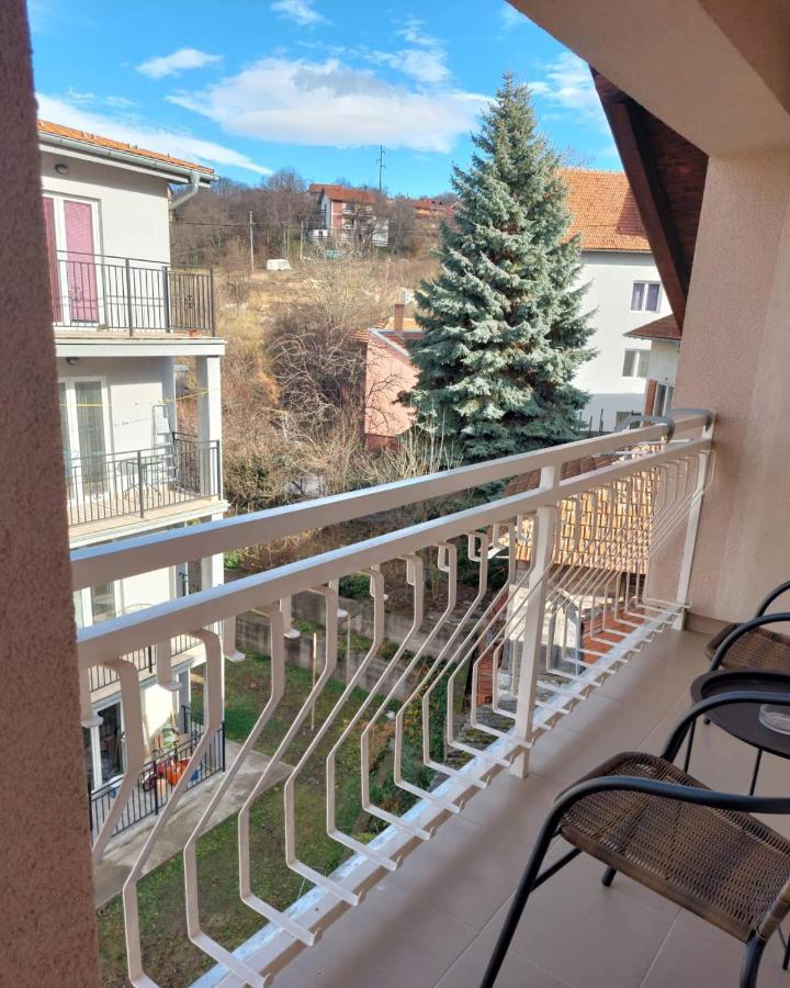 M Apartments سوكو بانيا المظهر الخارجي الصورة