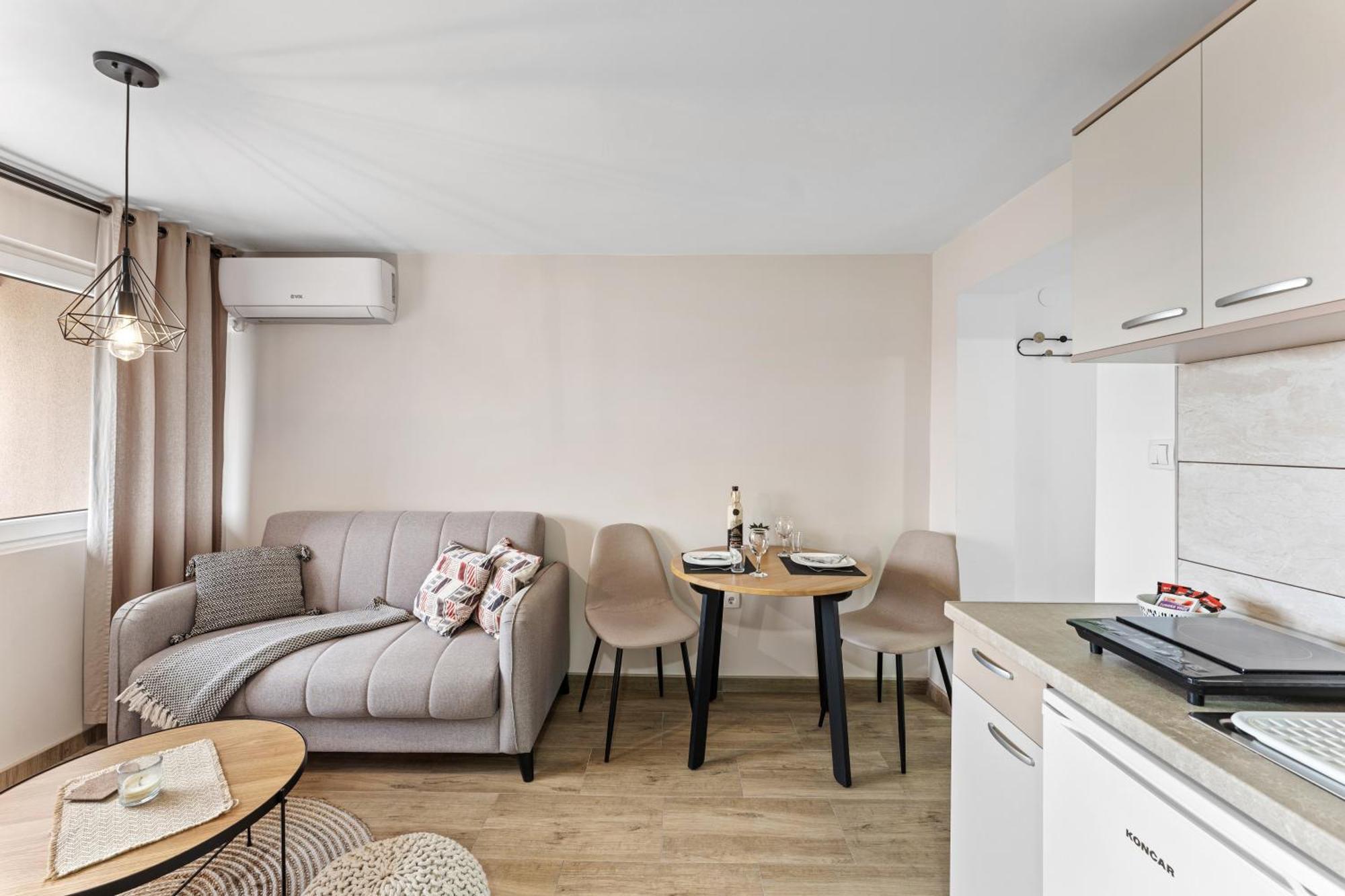 M Apartments سوكو بانيا المظهر الخارجي الصورة